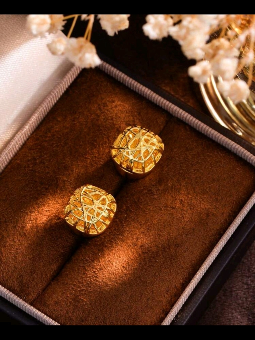 Fashion Jewelry Gold-Tone Logo Cufflinks Designer Style Motif Inspired Luxury - Picture 3 of 14